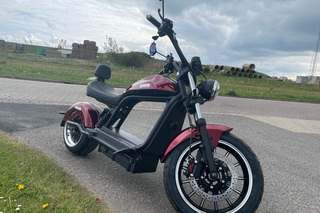 Texel: Explore Texel with a Café Cruiser E-scooter