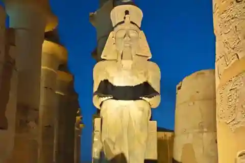 Luxor: Östra och västra banken Privat rundtur med guide och lunch