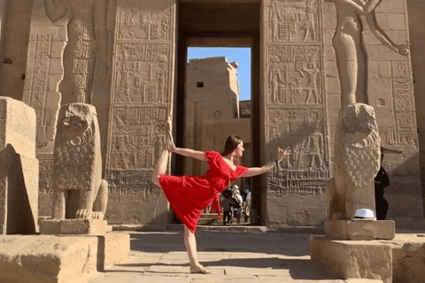 Luxor: East and West Banks Private Tour with Guide and Lunch