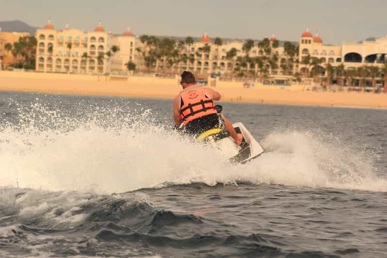 Cabo San Lucas: Medano Beach Jet Ski Rental