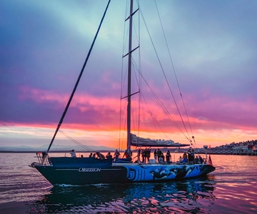 Seattle: Sunset Sailing Cruise