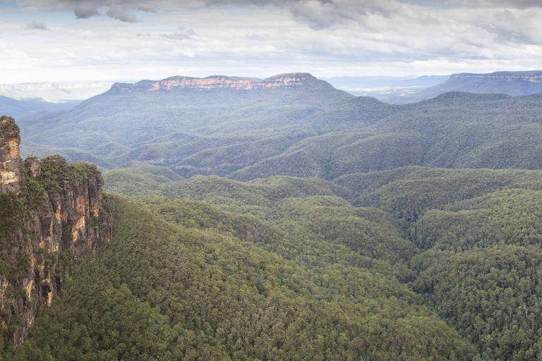 Blue Mountains Aboriginal Experience from Sydney Native people and walks