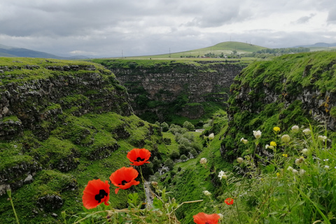 A day trip to Haghpat and Sanahin monasteries