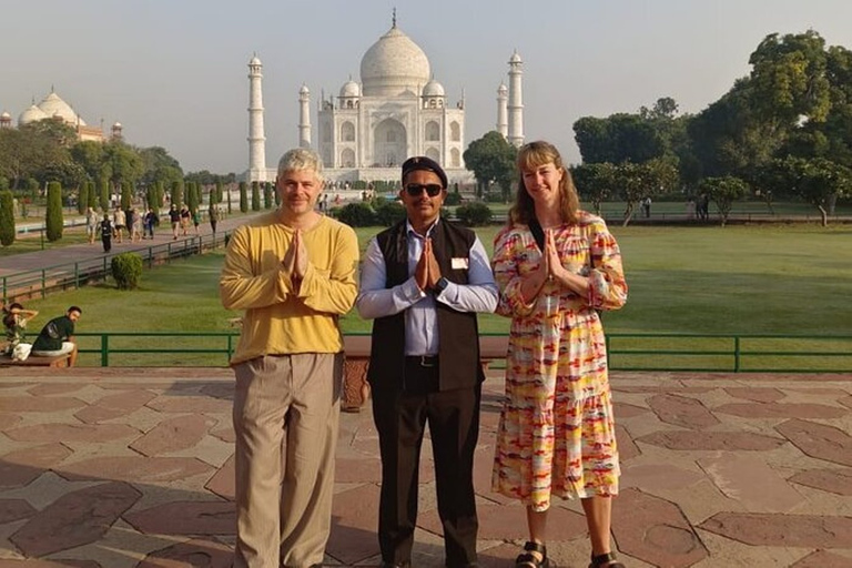 Från Delhi: Hoppa över kön Taj Mahal och Agra Fort dagsutflyktRundresa med bil, chaufför, lunch, guide och entréer till monument