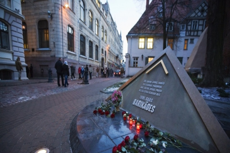 Riga: Stories of Soviet Riga Guided Walking Tour