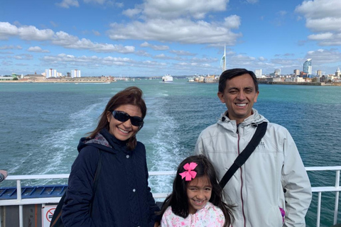 From Portsmouth: Isle of Wight Day Tour by Bus and Ferry