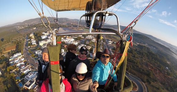 Private Balloon Flight for 4/6 Pax