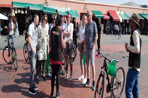 Marrakech: Tour in bicicletta con una guida localeTour mattutino