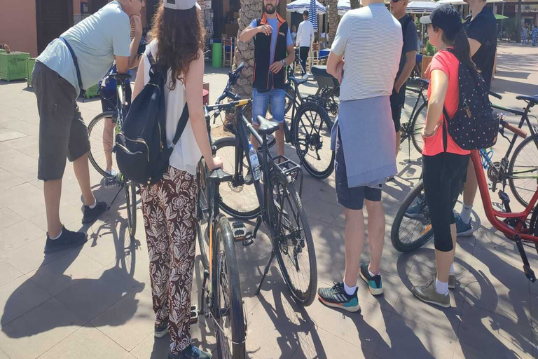 Marrakech: Tour de bicicleta com um guia localPasseio pela Manhã