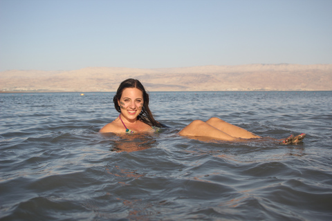 Au départ de Tel Aviv : Excursion d'une journée à la mer Morte, avec guide, pour se détendreAu départ de Tel Aviv : excursion autoguidée d'une journée à la mer Morte pour s