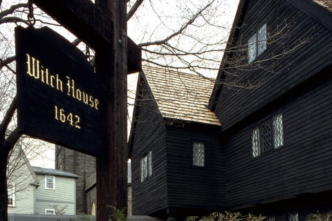Salem: Boos and Brews Haunted kroegentocht
