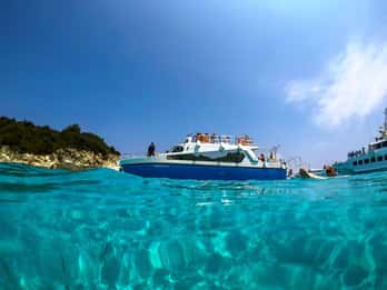 Vanuit Lefkimmi: Syvota, Blauwe Lagune en Grot Zonsondergang Cruise