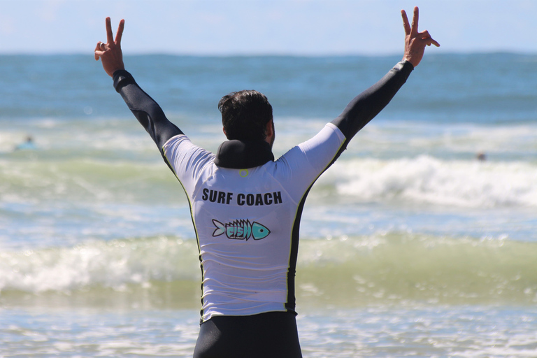 Matosinhos: 1.5-Hour Surfing Experience Shared Class