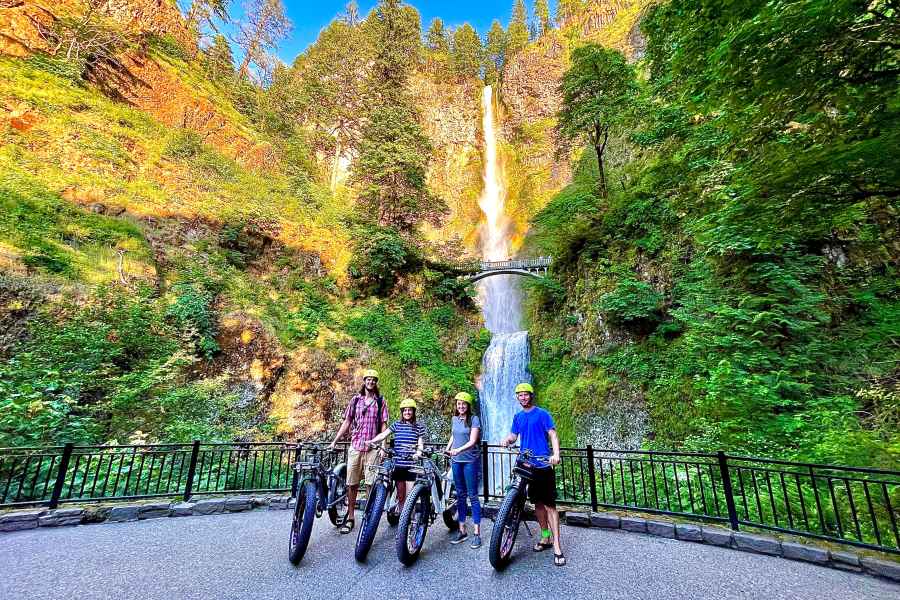 Portland: Selbstgeführte E-Bike-Tour zu den Multnomah Falls. Foto: GetYourGuide