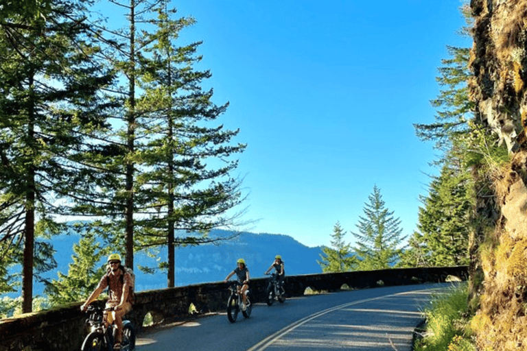 Portland: Excursión panorámica autoguiada en bicicleta eléctrica por las cataratas MultnomahPortland: Excursión autoguiada en bicicleta eléctrica por las cataratas Multnomah