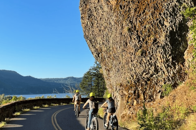 Portland: Excursión panorámica autoguiada en bicicleta eléctrica por las cataratas MultnomahPortland: Excursión autoguiada en bicicleta eléctrica por las cataratas Multnomah