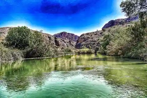 Cueva del Puerto et Rafting aux Almadenes avec 3 grottes