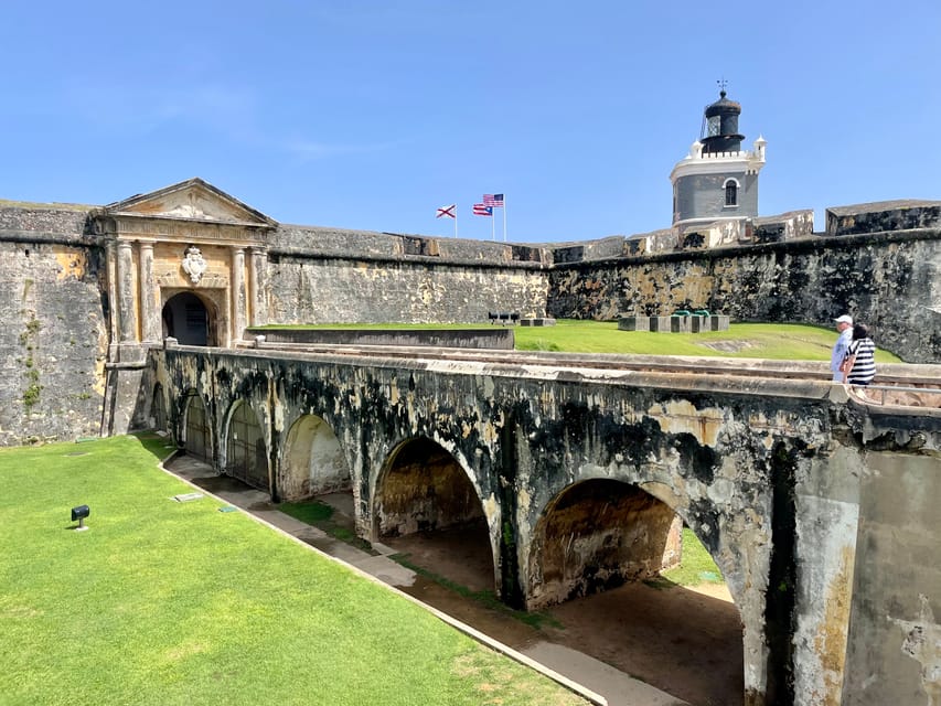 San Juan, El Morro Fort Entry Ticket & Old Town Walking Tour - SuiteTrails