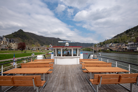 Bernkastel-Kues: Panoramiczny rejs po rzece Mozeli