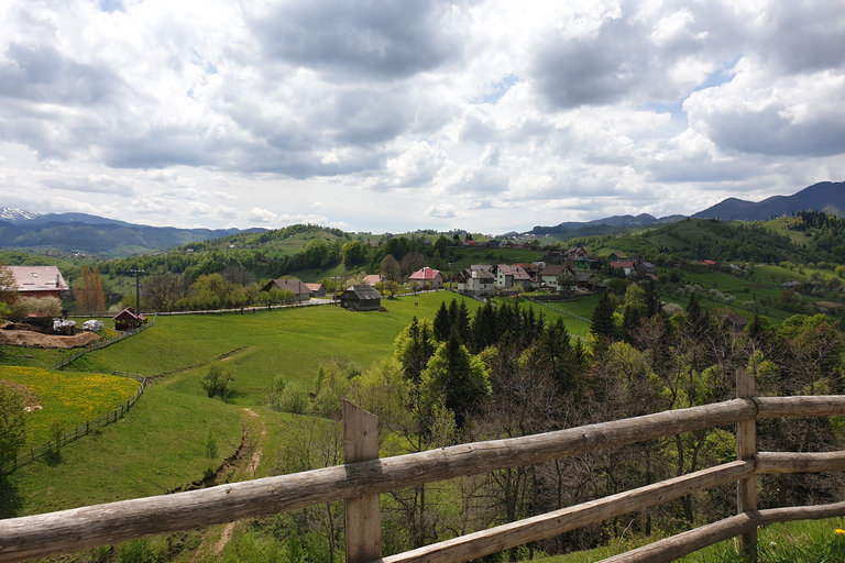 De Brasov : Parc national de Piatra Craiului en Ebike