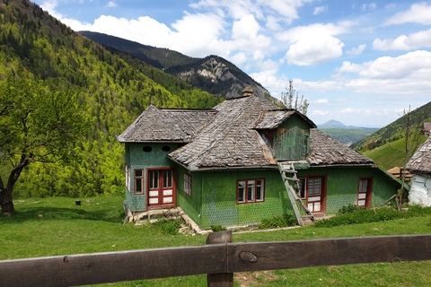 De Brasov : Parc national de Piatra Craiului en Ebike