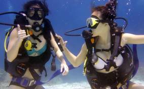 Antalya/Kemer: Scuba Diving with Pickup, Lunch, and 2 Dives