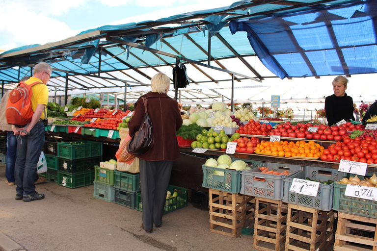 Centrala marknaden i Riga: Marknadsvisning av World of FlavorsRigas centralmarknad: World of Flavors Market Tour