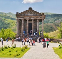 Tour privato al tempio di Garni, monastero di Geghard, Lago di Sevan - Hizvo
