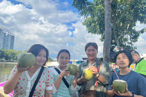 Saigon: Night Food Tour by Motorbike Night Food Tour by Motorbike