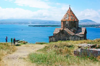 Tour privato al tempio di Garni, monastero di Geghard, Lago di Sevan - Hizvo