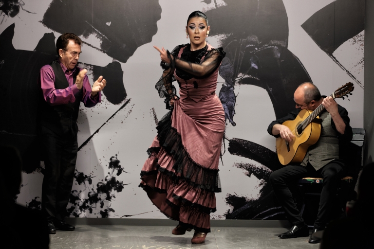 Einzigartige Flamenco-Show in Sevilla am Fuße der Giralda