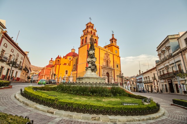 Visit Guanajuato Private Guided Walking Tour in Guanajuato