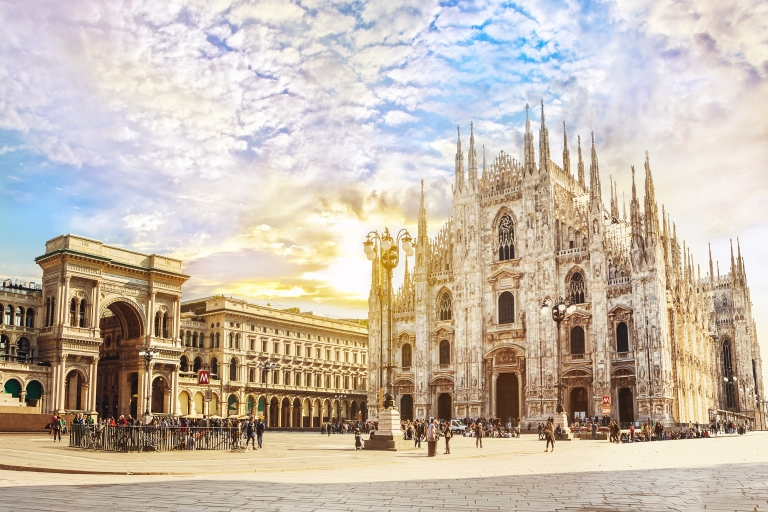 Visite privée de la cathédrale Duomo et accès aux toits3,5 heures : Cathédrale, musée et toits de Milan