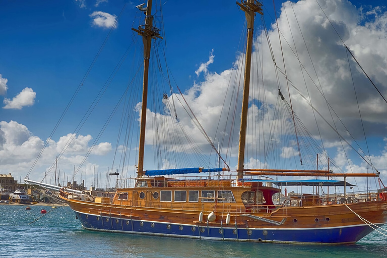 Sliema: Crucero Fernandes Gozo y Comino con almuerzo y bebidasSliema: Crucero Fernandes Gozo y Comino con Comida y Bebidas