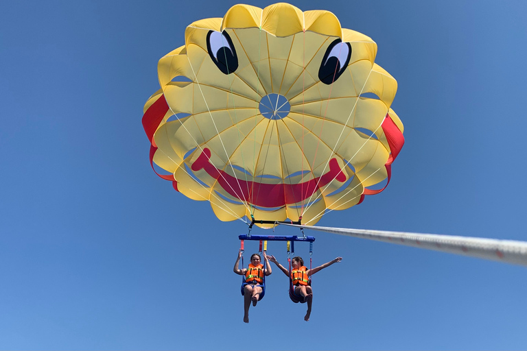 Barcelona: Parasailing Adventure Ride with Scenic Sea Views