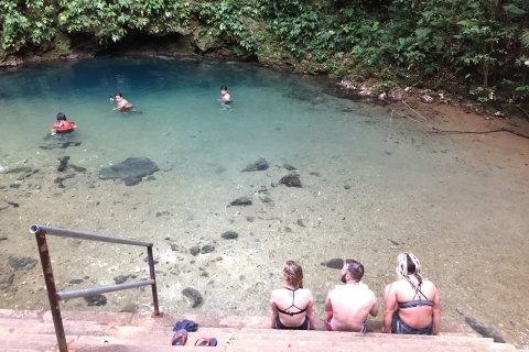 Belize: Maya-Ruinen und Blue Hole Tour im LandesinnerenGeführte Tour zu den Xunantunich Ruinen und Blue Hole Tour im Landesinneren