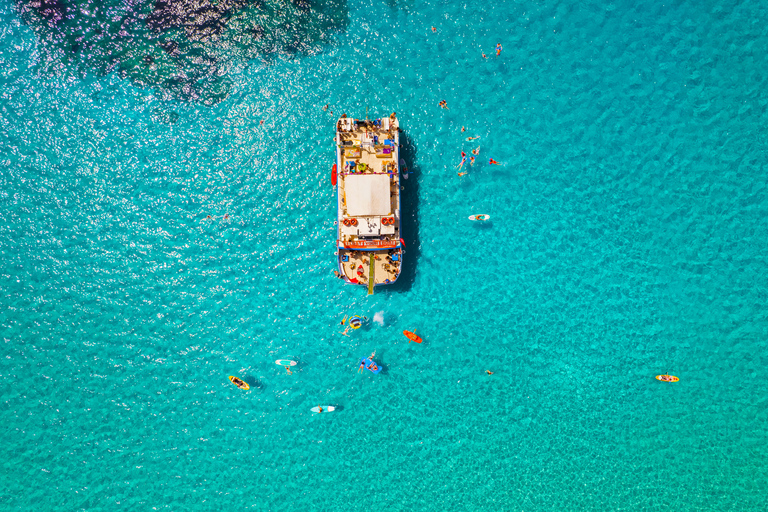 Ibiza: Rejs po plaży z paddleboardem, jedzeniem i napojamiIbiza: rejs po plażach, paddleboarding, przekąski i napoje