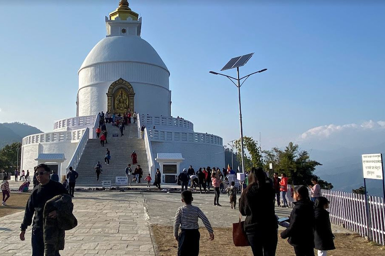 Pokhara: Dia Mundial da Estupa da Paz