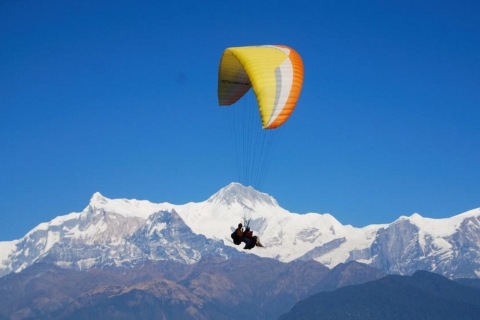 Paralotniarstwo w Pokharze