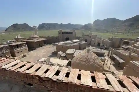 Von Almaty aus: Tamgaly Tas und Stadt der Nomaden Tagestour