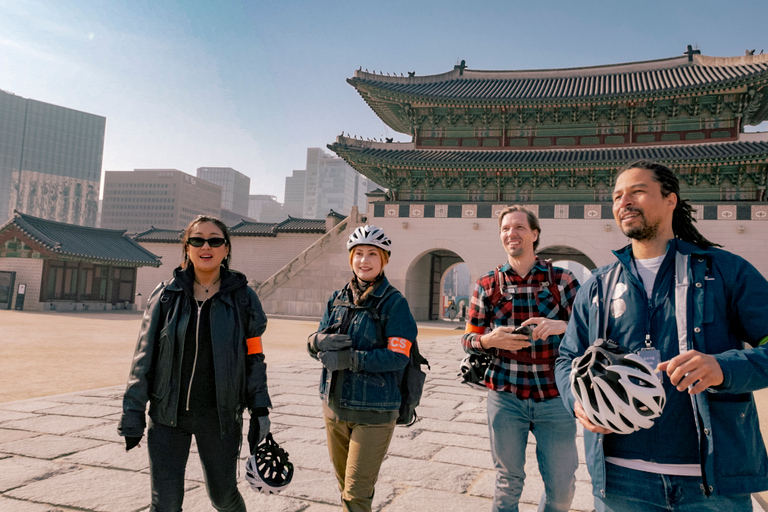 Seoul: tour mattutino in eBike della città