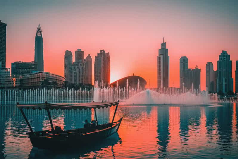 Dubai: Modern Walking Tour, Fountain Show & Burj Lake Ride | GetYourGuide