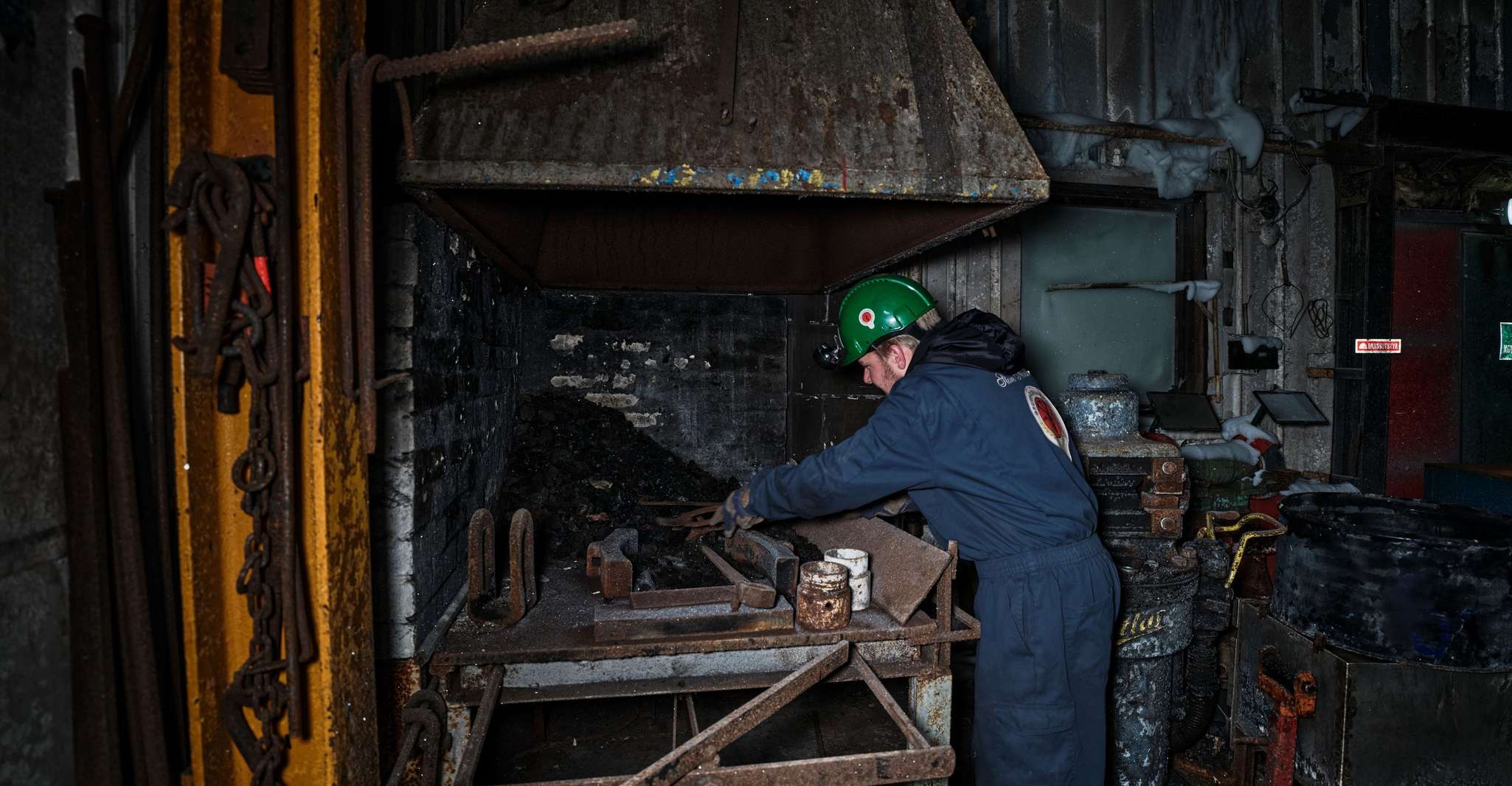 Longyearbyen, Historic Coal Mine Tour at Gruve 3 - Housity