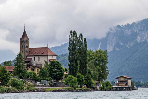 Privétour met de auto door de Zwitserse hoofdstad, kastelen en meren vanuit Luzern