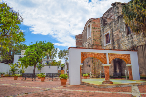 From Punta Cana: Santo Domingo City Tour