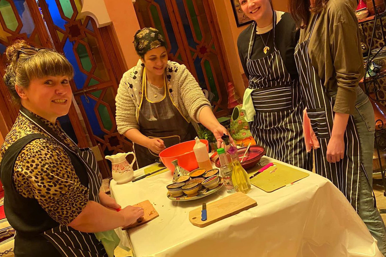 Cours de cuisine marocaine avec la chef Fatimacours de cuisine marocaine avec le chef fatima