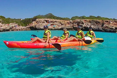 Binibèquer : Aventure en kayak, grottes et plongée en apnée