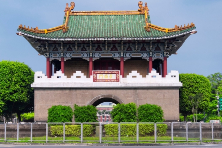 Excursión Autoguiada a la Búsqueda del Tesoro y Lugares de Interés de Taipei