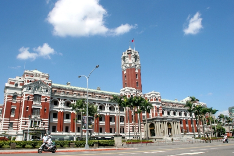 Excursión Autoguiada a la Búsqueda del Tesoro y Lugares de Interés de Taipei