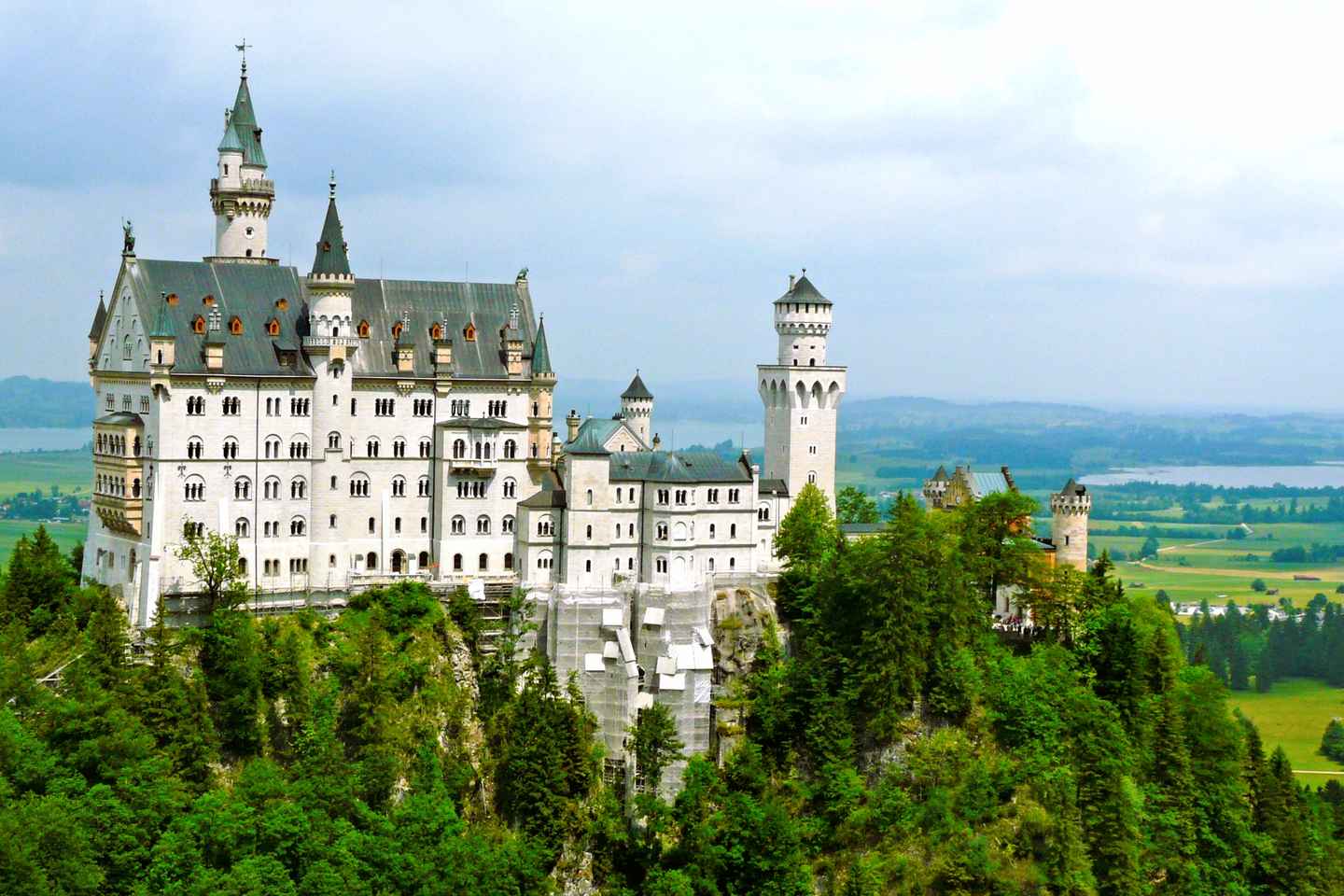 Munich - Neuschwanstein Castle+Linderhof Private Tour